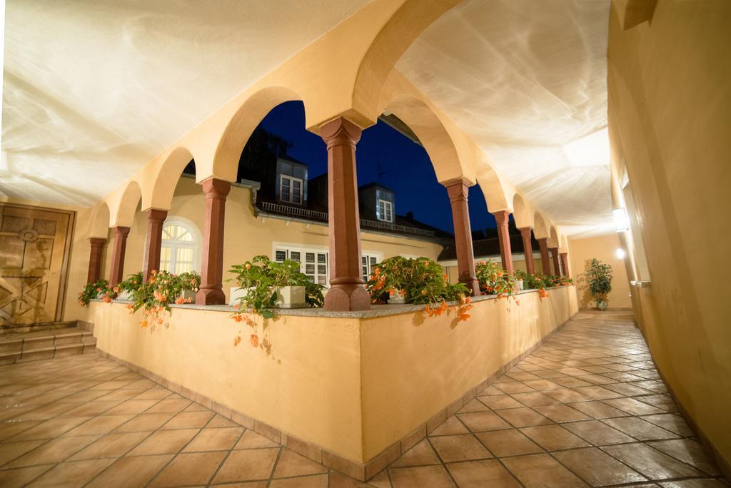 Отель Boardinghouse Пфарркирхен Экстерьер фото