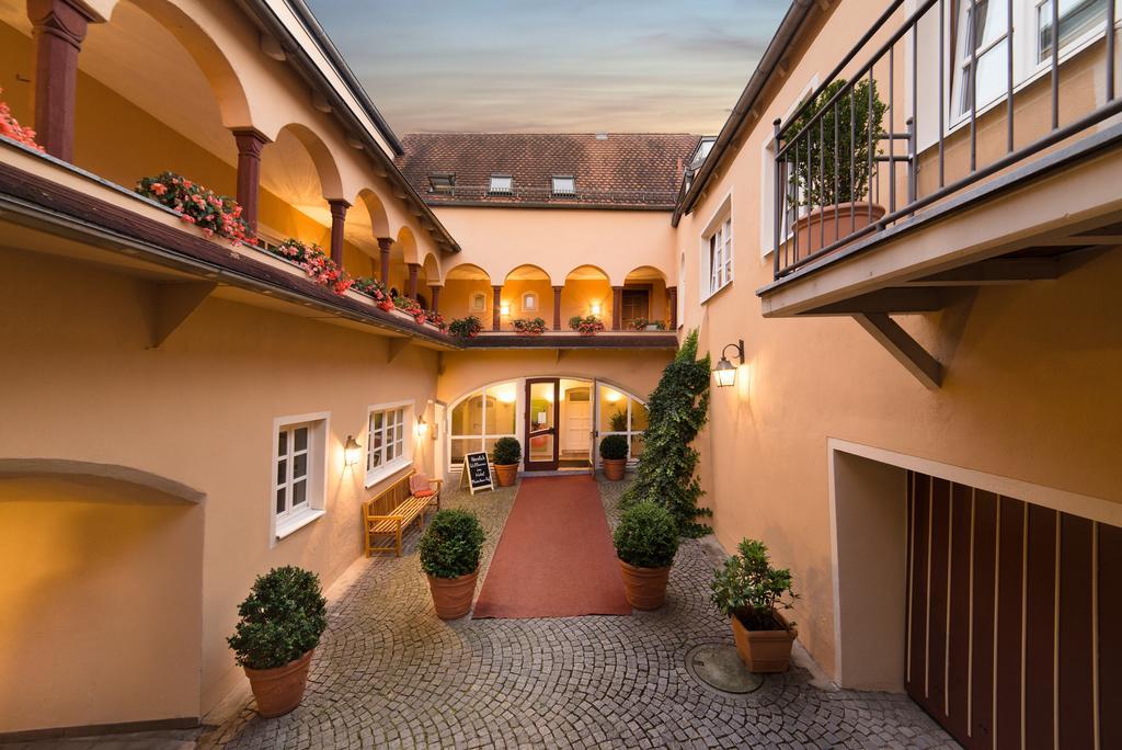 Отель Boardinghouse Пфарркирхен Экстерьер фото